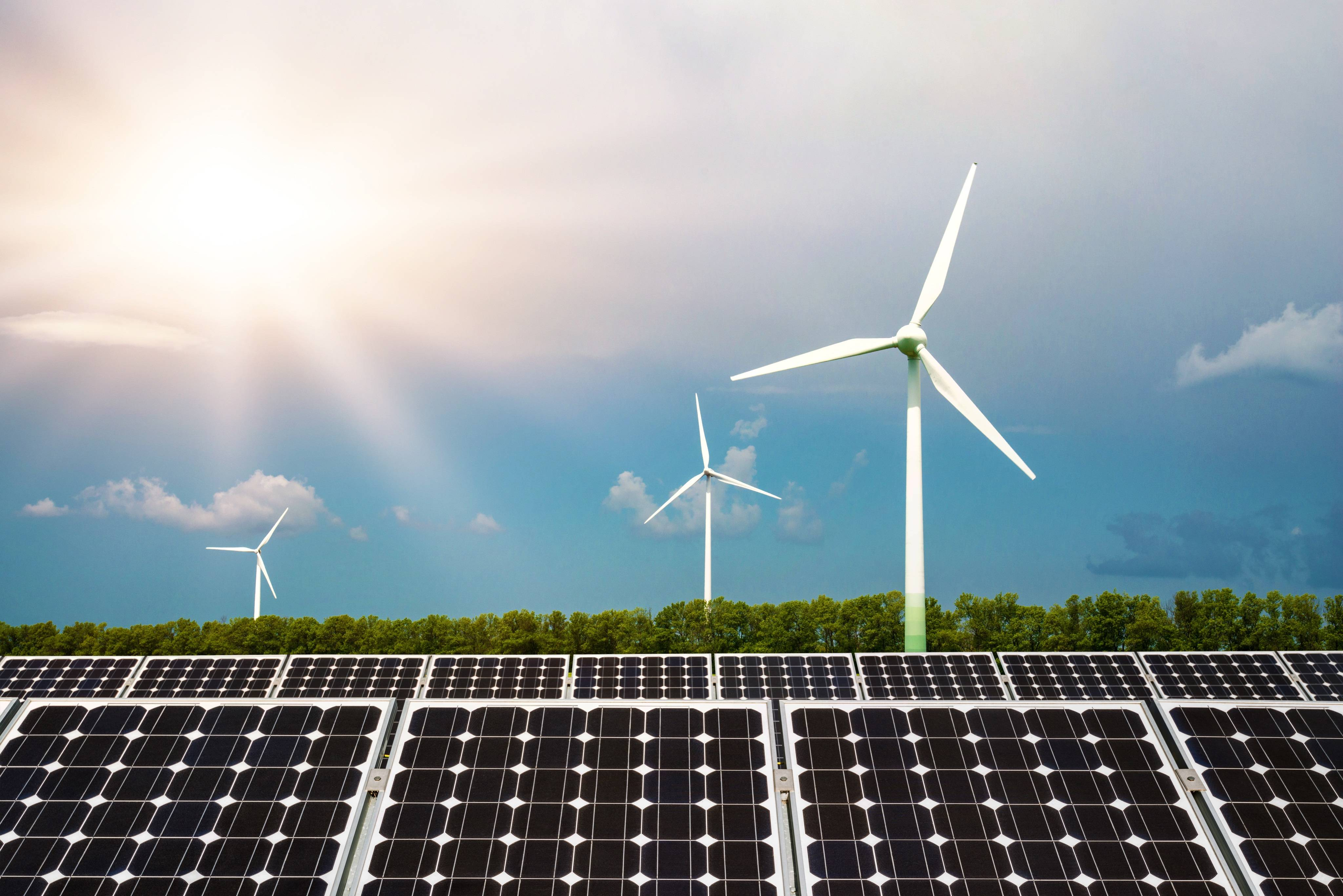 智能工廠(chǎng)系統(tǒng)作為光伏產(chǎn)業(yè)數(shù)字化轉(zhuǎn)型的重要力量